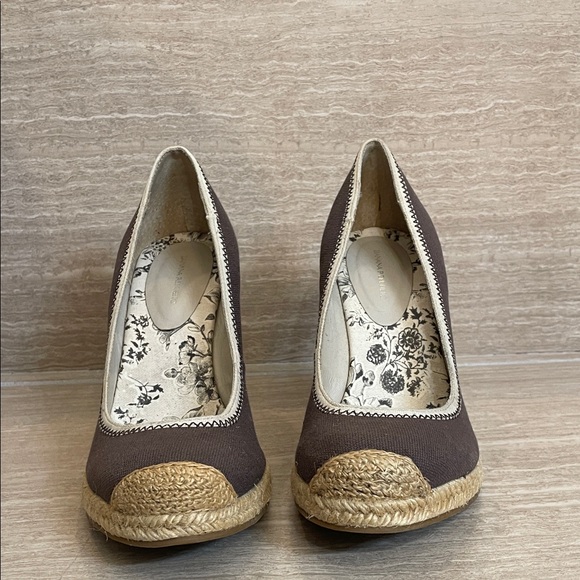 BANANA REPUBLIC Women’s Size 9 Brown Espadrilles - Picture 5 of 12